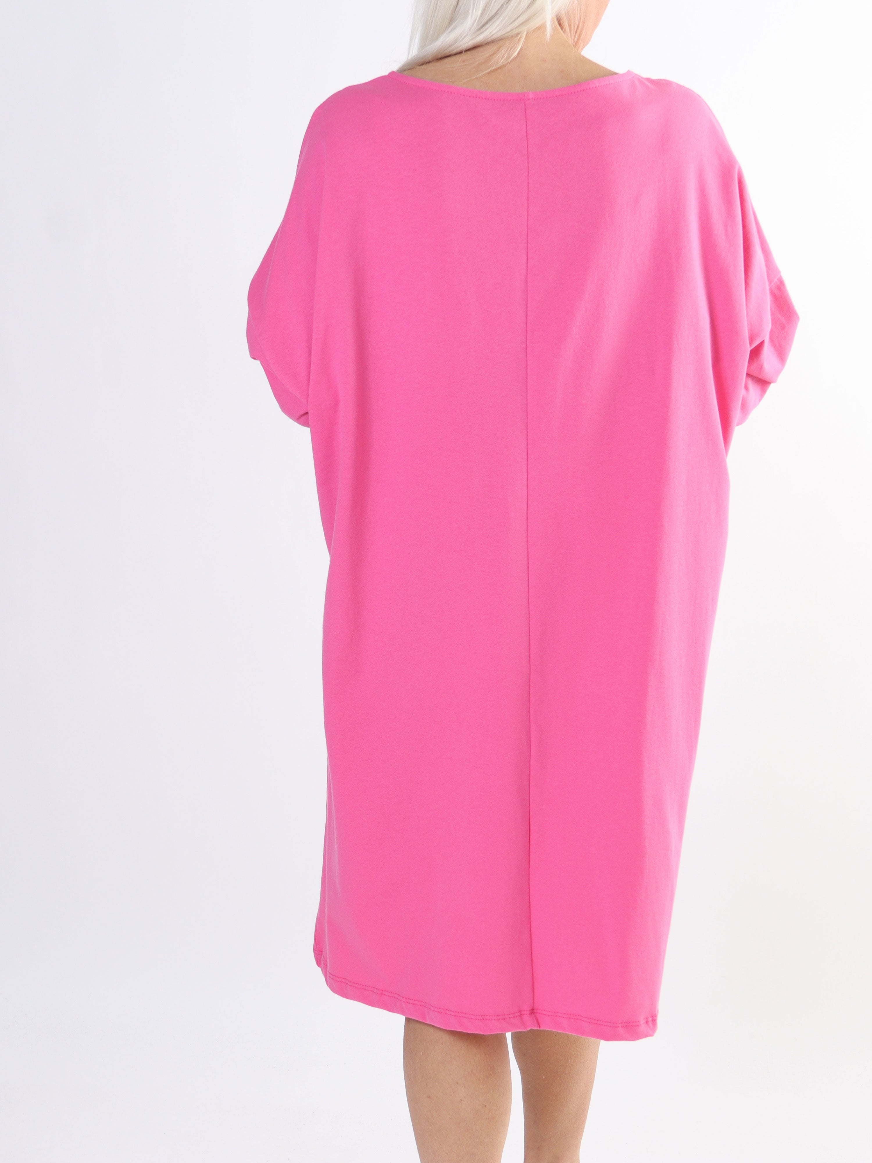 Susanna - Bomullsklänning i stora storlekar med färgade blommotiv